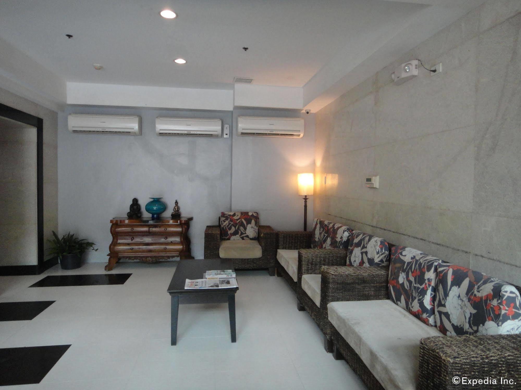 City Suites Ramos Tower Cebu Ngoại thất bức ảnh
