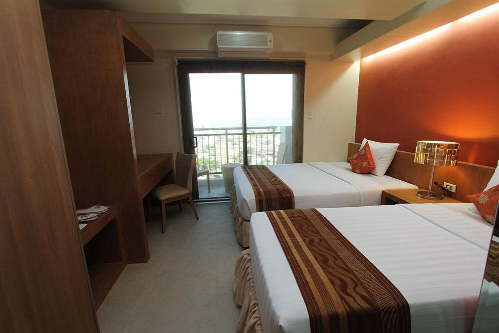 City Suites Ramos Tower Cebu Ngoại thất bức ảnh